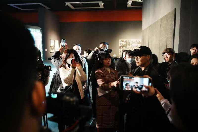 第三届济南国际双年展媒体采访现场 03